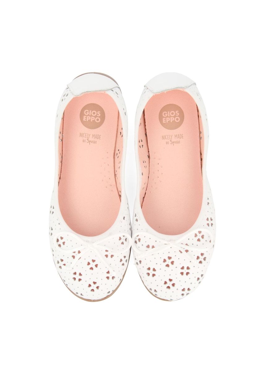22747-bailarinas-blancas-con-detalle-de-troquelado-para-ni-a-astracan-blanco-1.jpg
