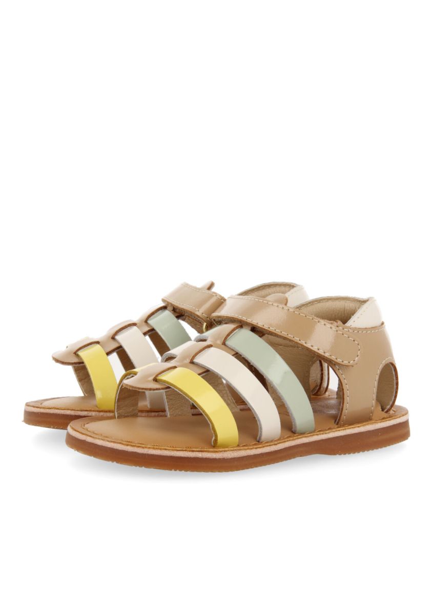 22853-sandalias-color-cuero-con-metalizados-y-glitter-para-ni-a-aetna-cuero-1.jpg