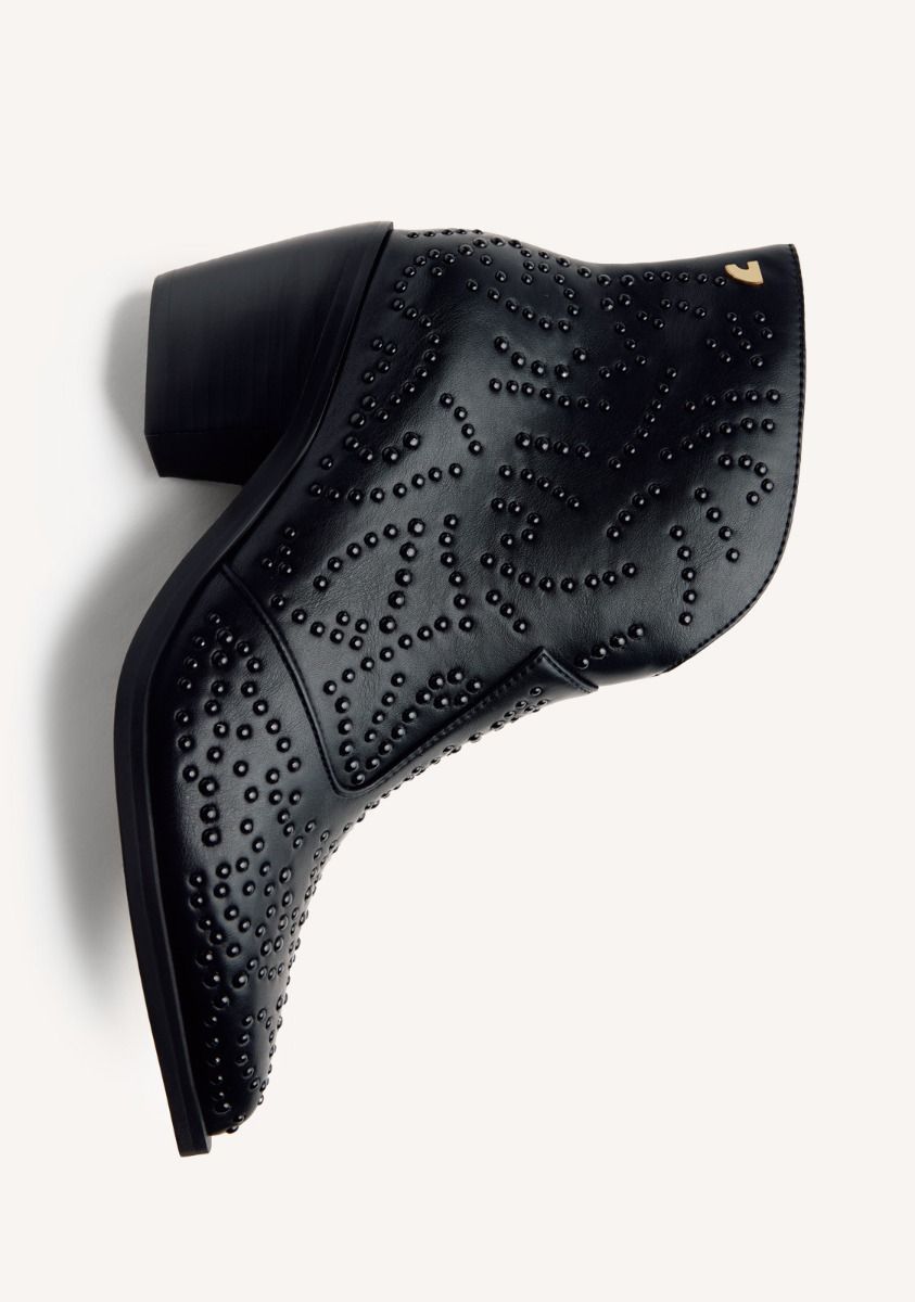 2295-botines-cowboy-tachas-shelvin-negro-1.jpg