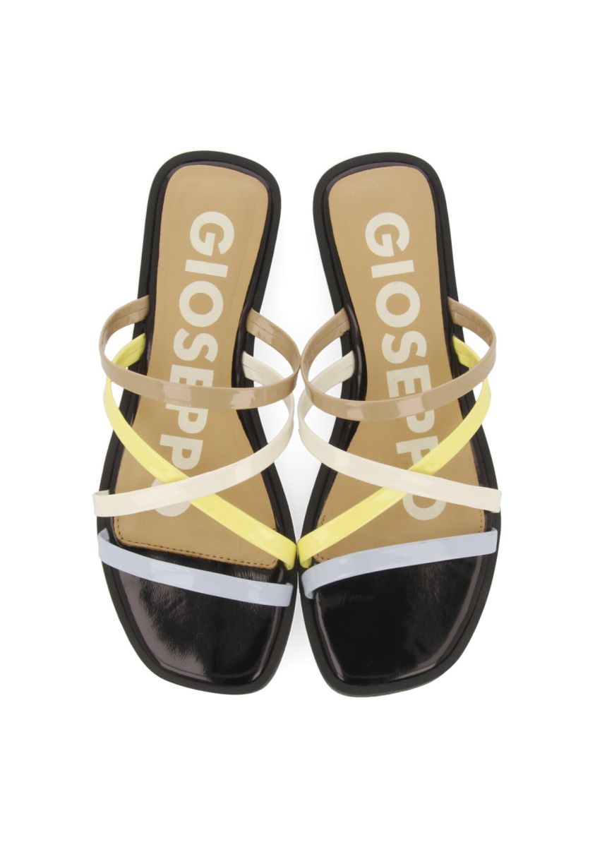 22991-sandalias-acharoladas-en-color-negro-para-mujer-capira-negro-1.jpg