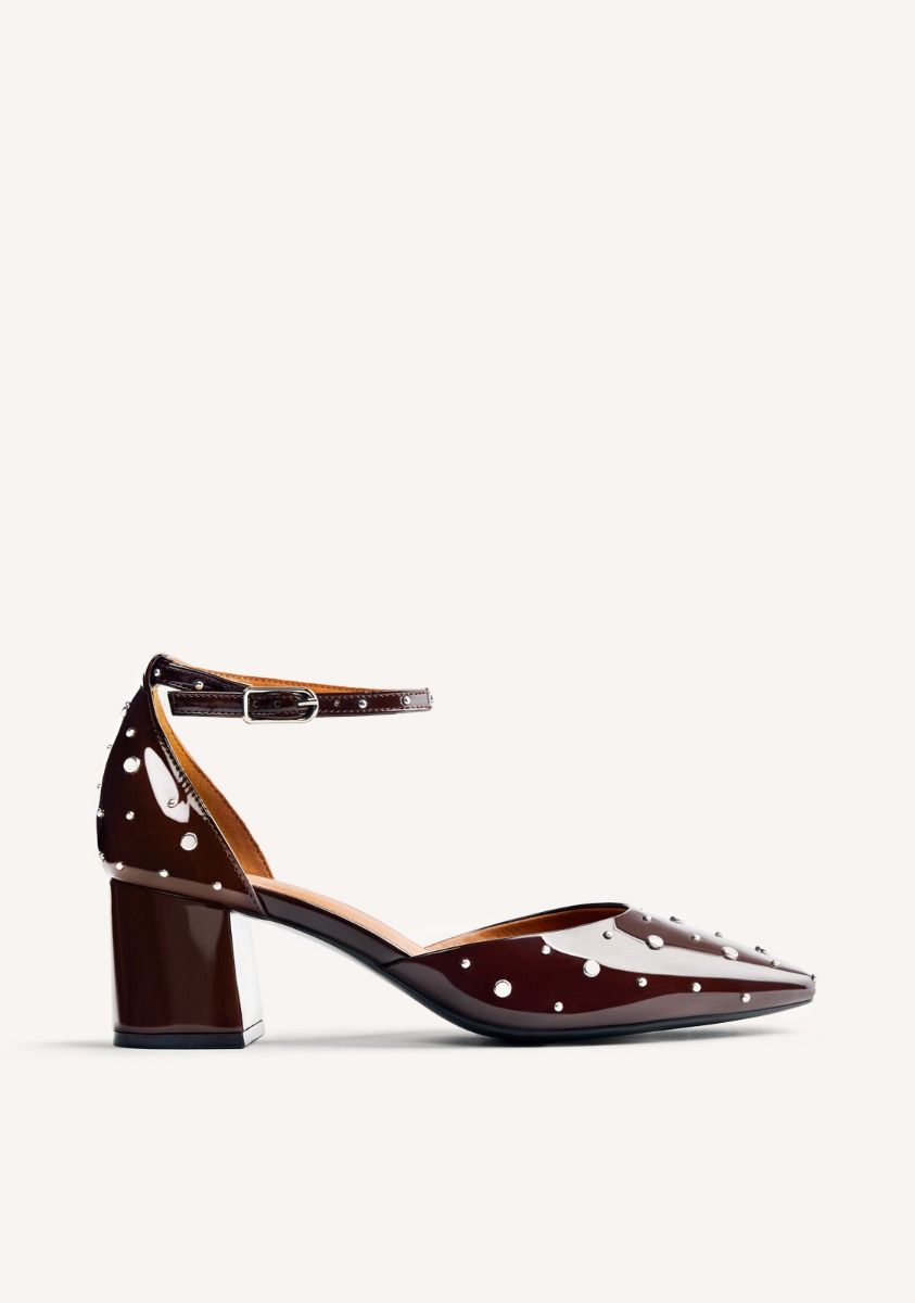 ZAPATOS MARY-JANE EFECTO CHAROL TACHAS KINBRAE - MARRON