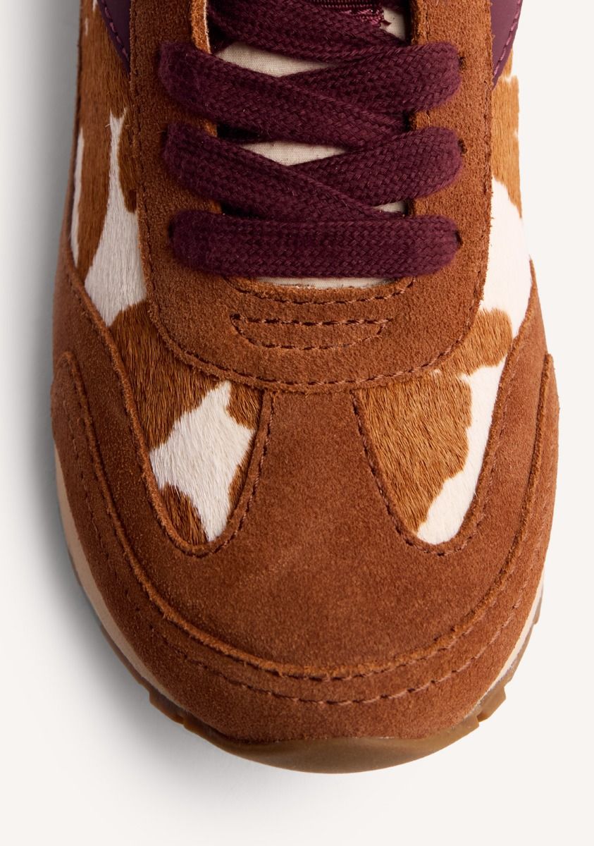 2471-zapatillas-piel-estampado-animal-cu-a-mackford-vaca-1.jpg