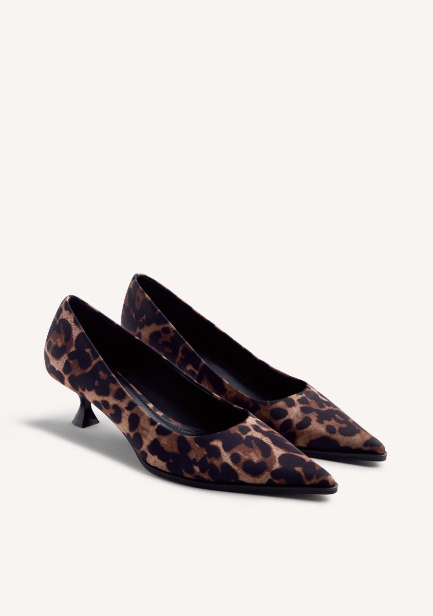 2583-zapatos-tac-n-estampado-animal-biwabik-leopardo-1.jpg