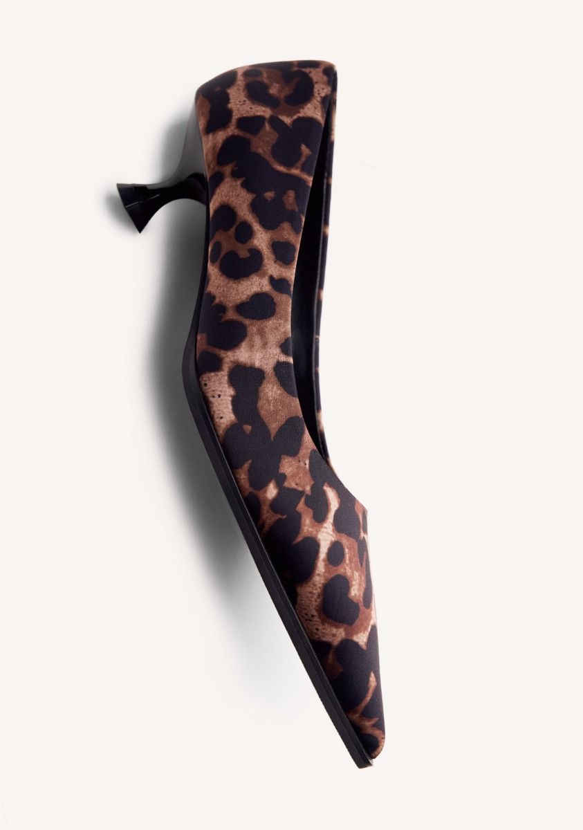 2583-zapatos-tac-n-estampado-animal-biwabik-leopardo-1.jpg