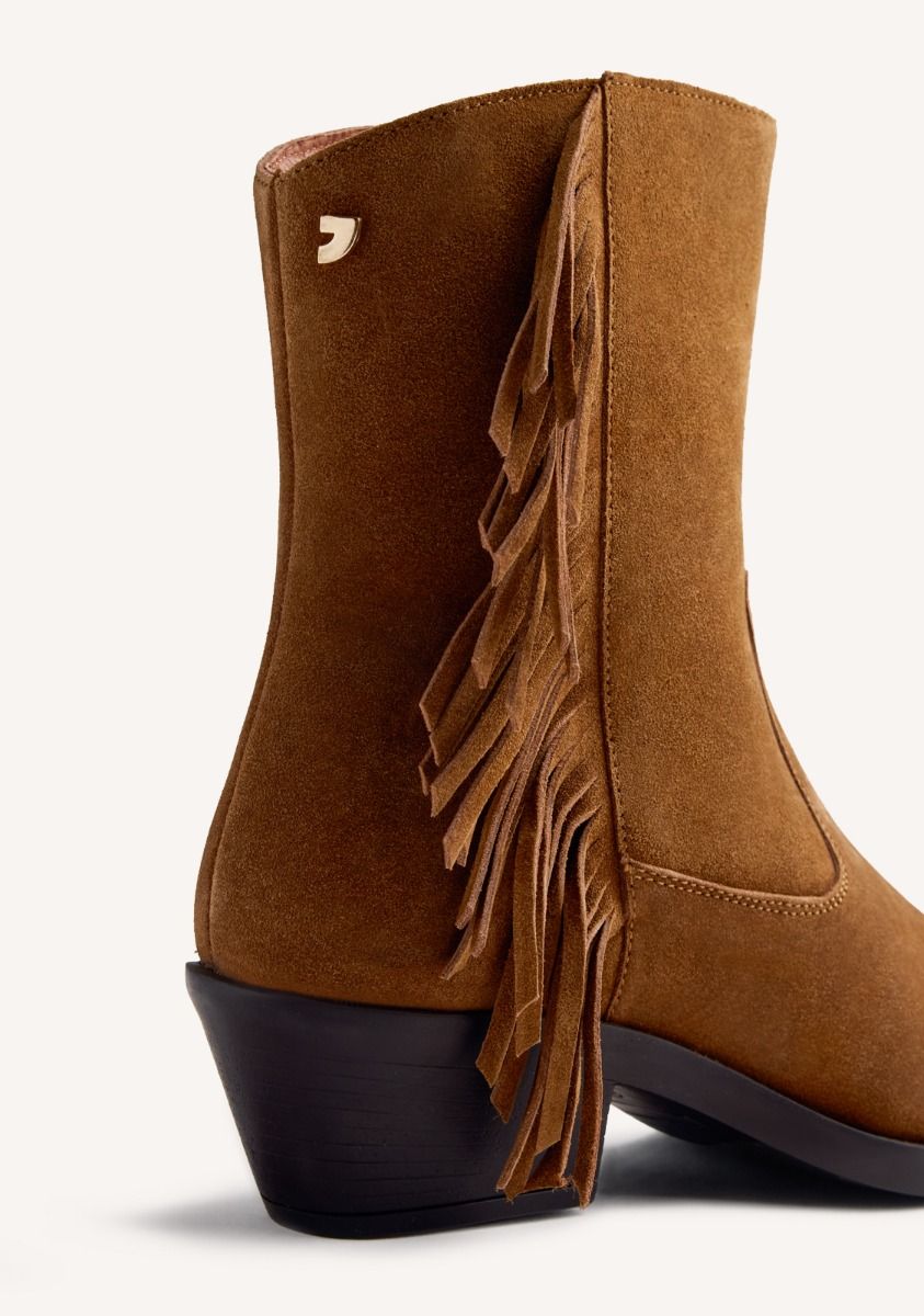 2691-botines-cowboy-piel-flecos-kasson-cuero-1.jpg
