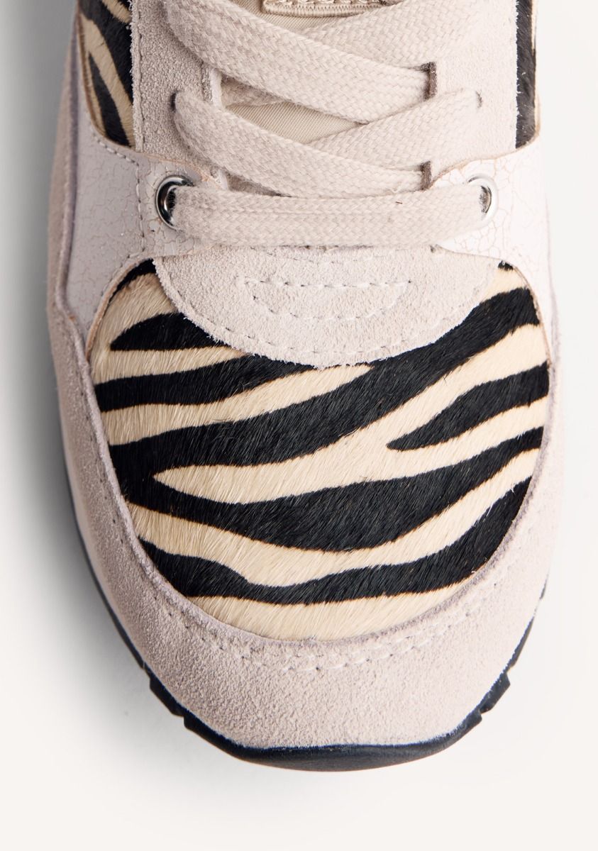 2723-zapatillas-piel-estampado-animal-cu-a-baroda-cebra-1.jpg