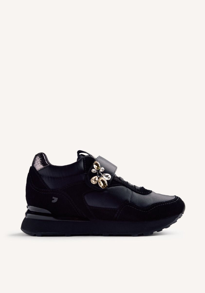 ZAPATILLAS PIEL CUÃA HITTERDAL - NEGRO