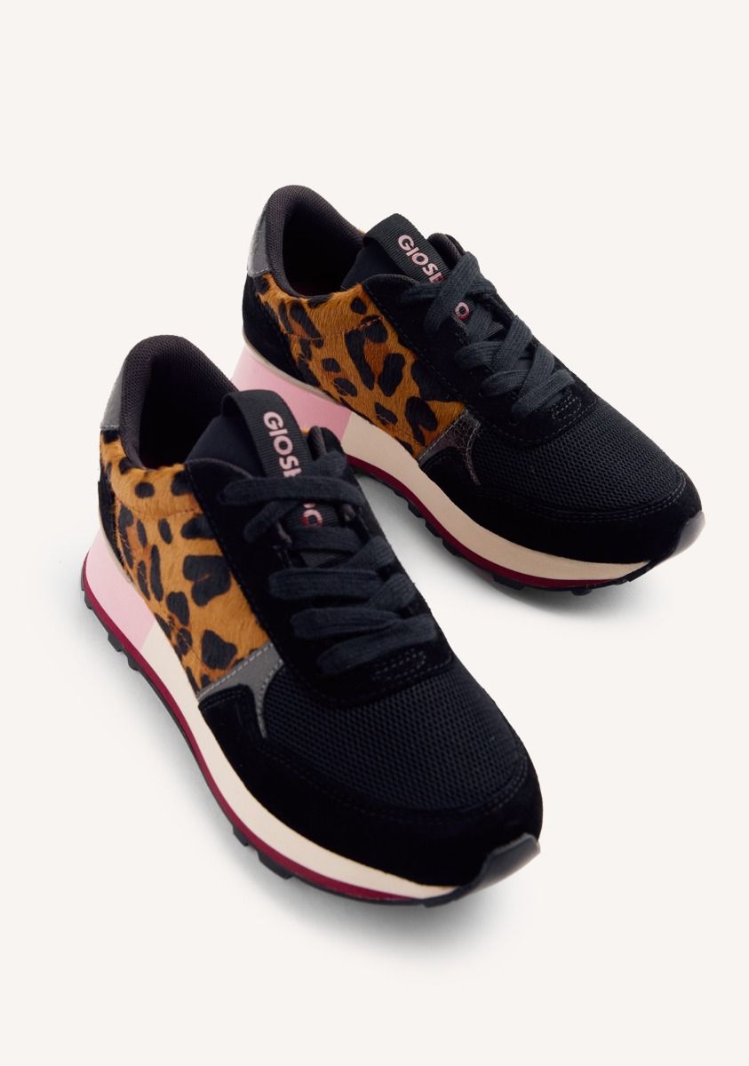 2739-zapatillas-piel-estampado-animal-chesaning-marron-1.jpg