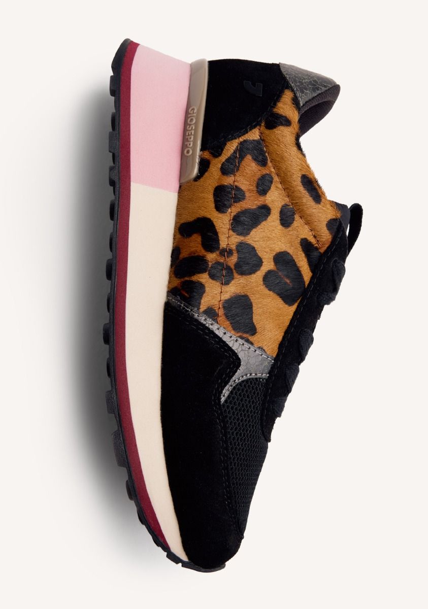 2739-zapatillas-piel-estampado-animal-chesaning-marron-1.jpg