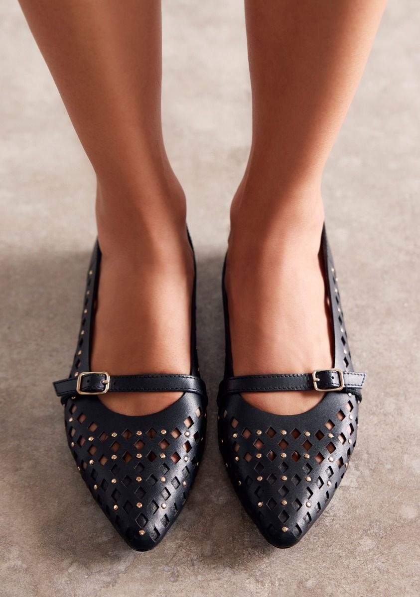 2843-bailarinas-piel-tachas-nessen-negro-1.jpg
