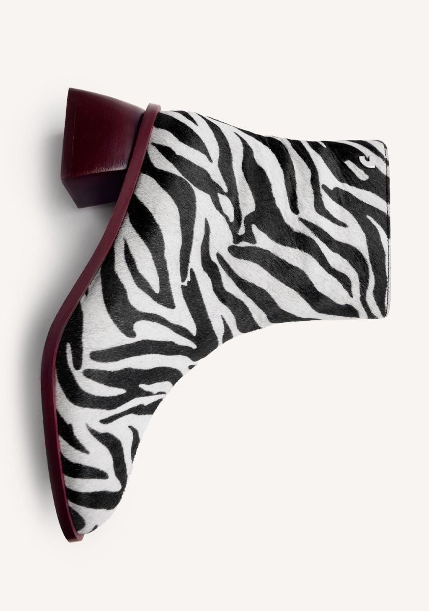2859-botines-piel-estampado-animal-remer-cebra-1.jpg