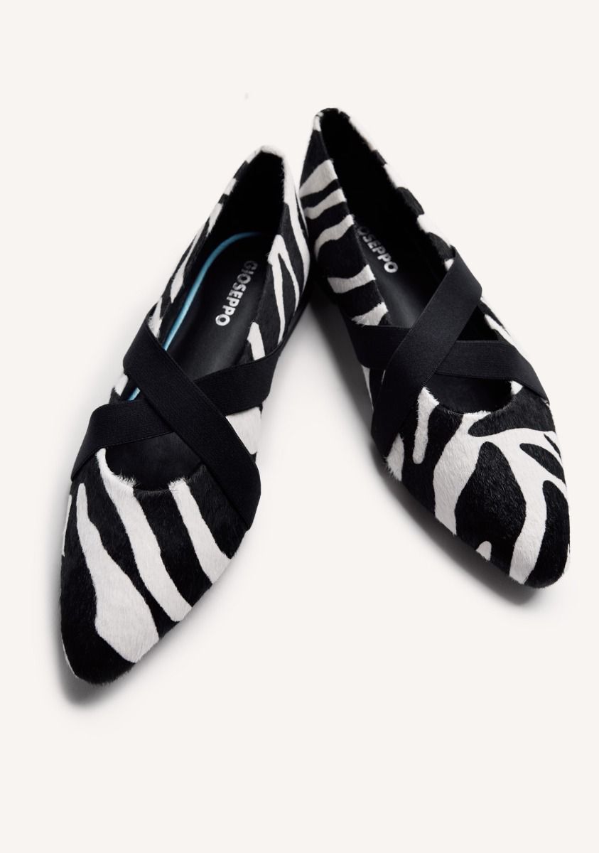 2875-bailarinas-piel-estampado-animal-milaca-negro-1.jpg
