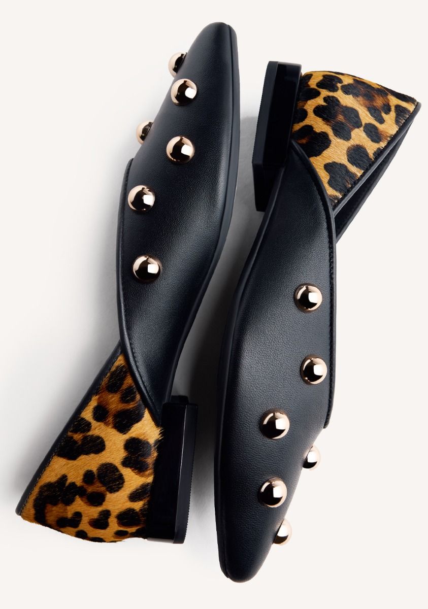 3011-bailarinas-piel-tachas-braham-leopardo-1.jpg