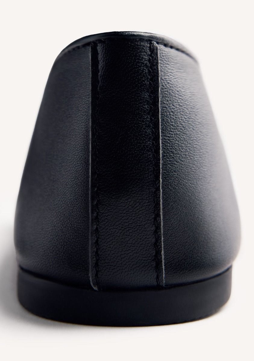 3027-bailarinas-piel-tachas-gonvick-negro-1.jpg
