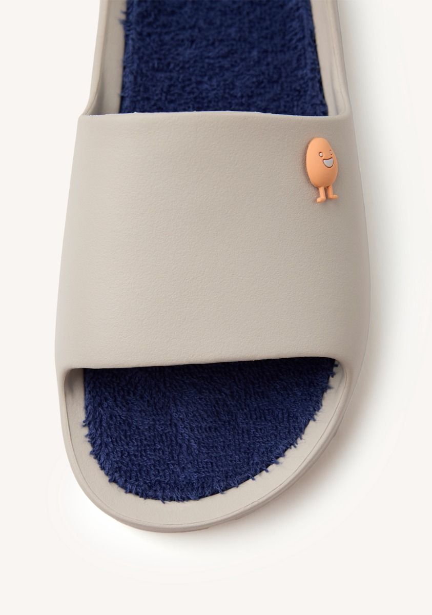 3254-chanclas-tipo-pala-gill-beig-1.jpg