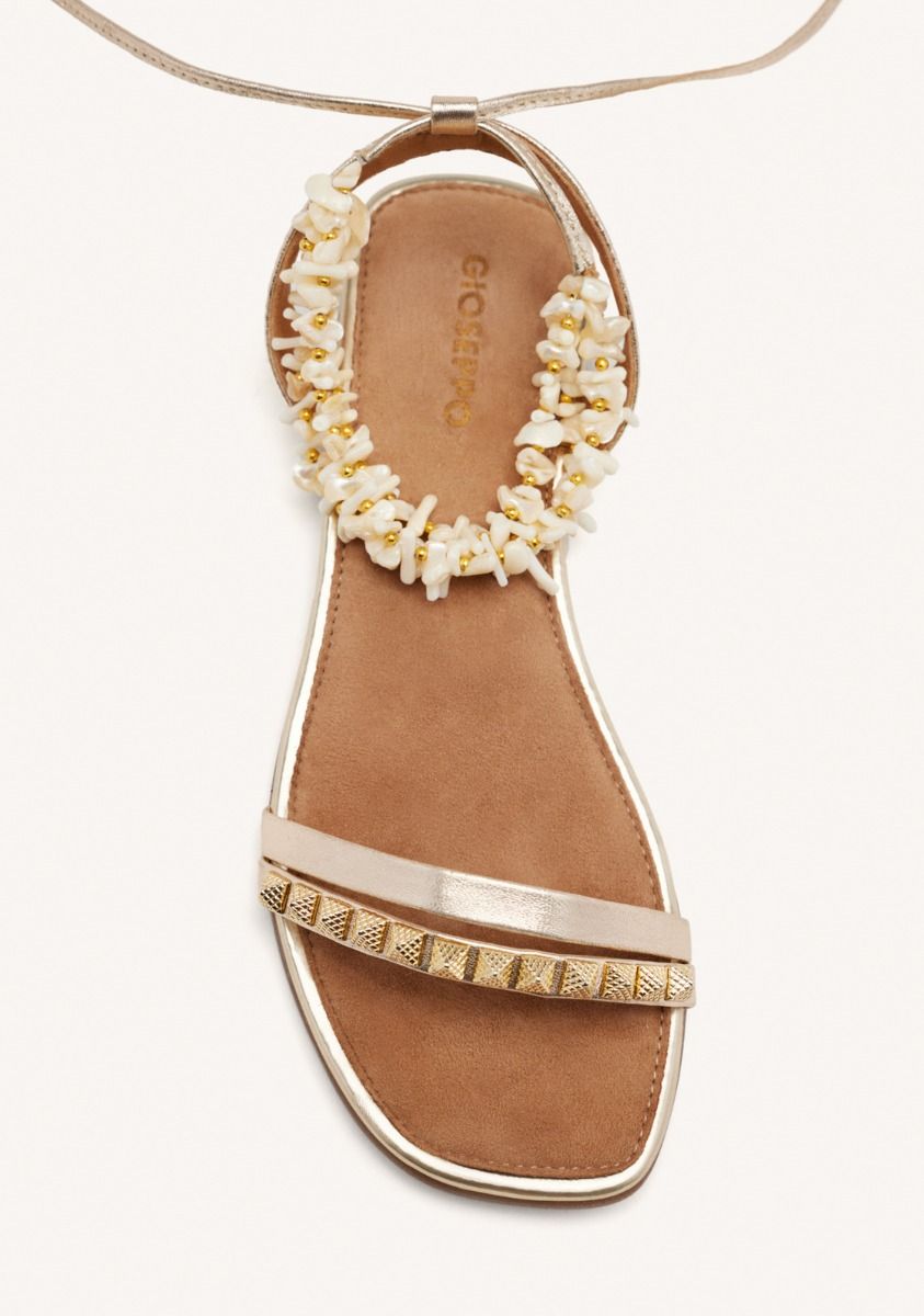 3281-sandalias-piel-tachas-y-abalorios-phoebe-platino-1.jpg