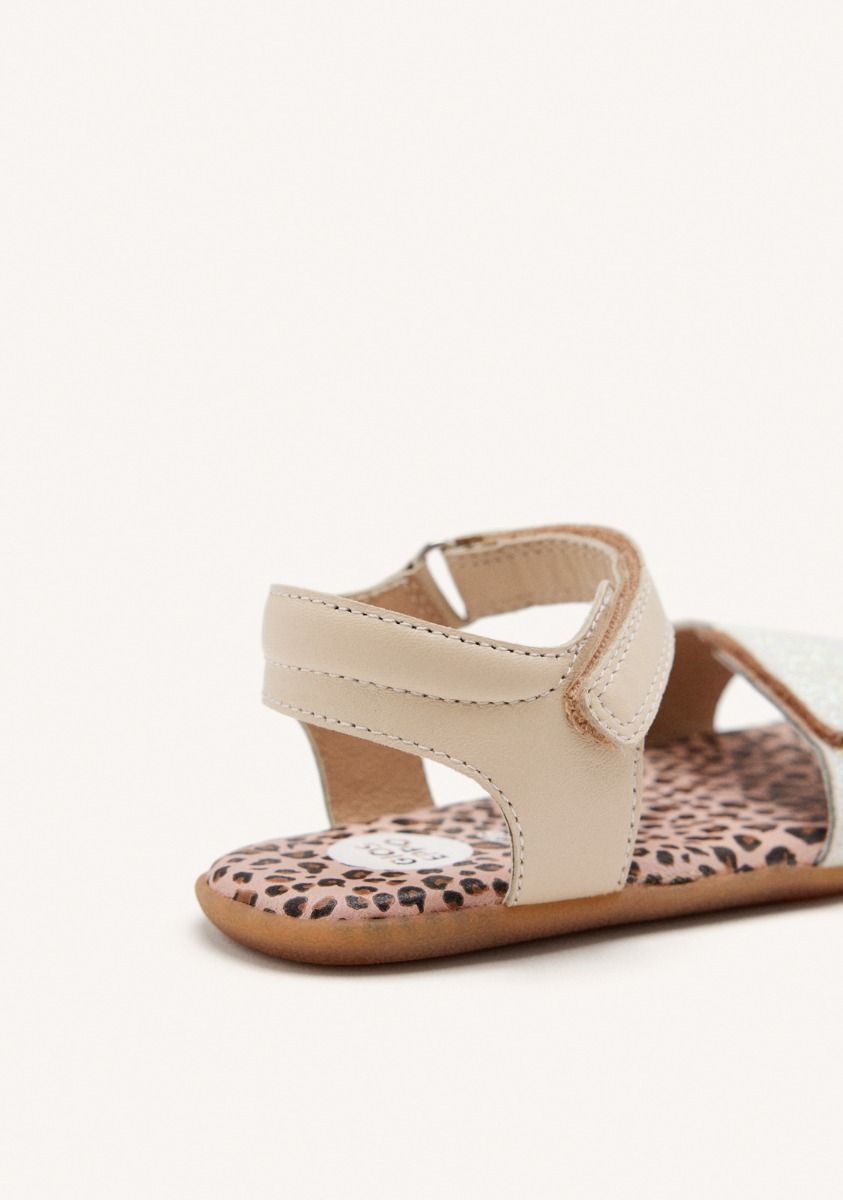 3453-gioseppo-barefoot-sandalias-brillo-piel-saugus-off-white-1.jpg