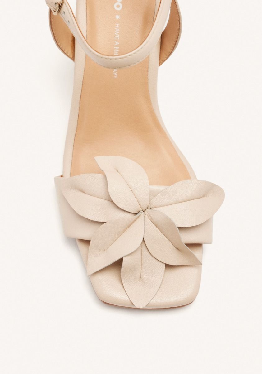 3545-sandalias-lazo-piel-off-white-1.jpg