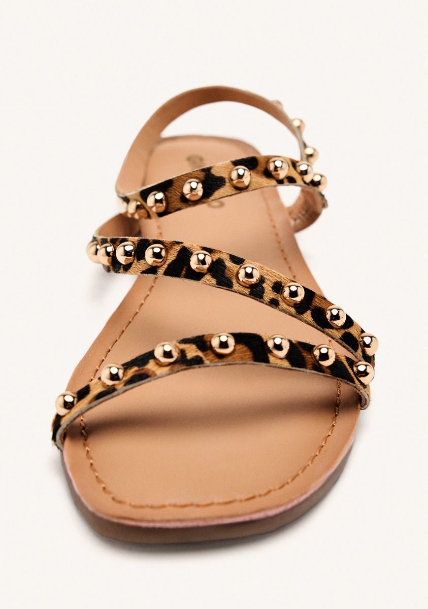 3995-sandalias-piel-leopardo-ogema-leopardo-1.jpg