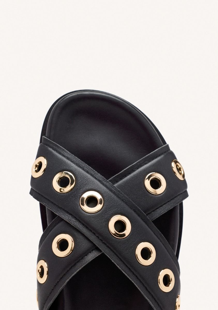 4206-sandalias-piel-ollados-hiles-negro-1.jpg