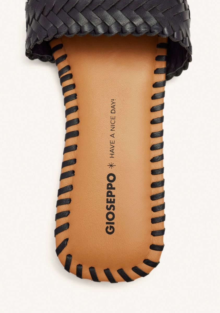 4286-sandalias-piel-trenzada-perham-negro-1.jpg
