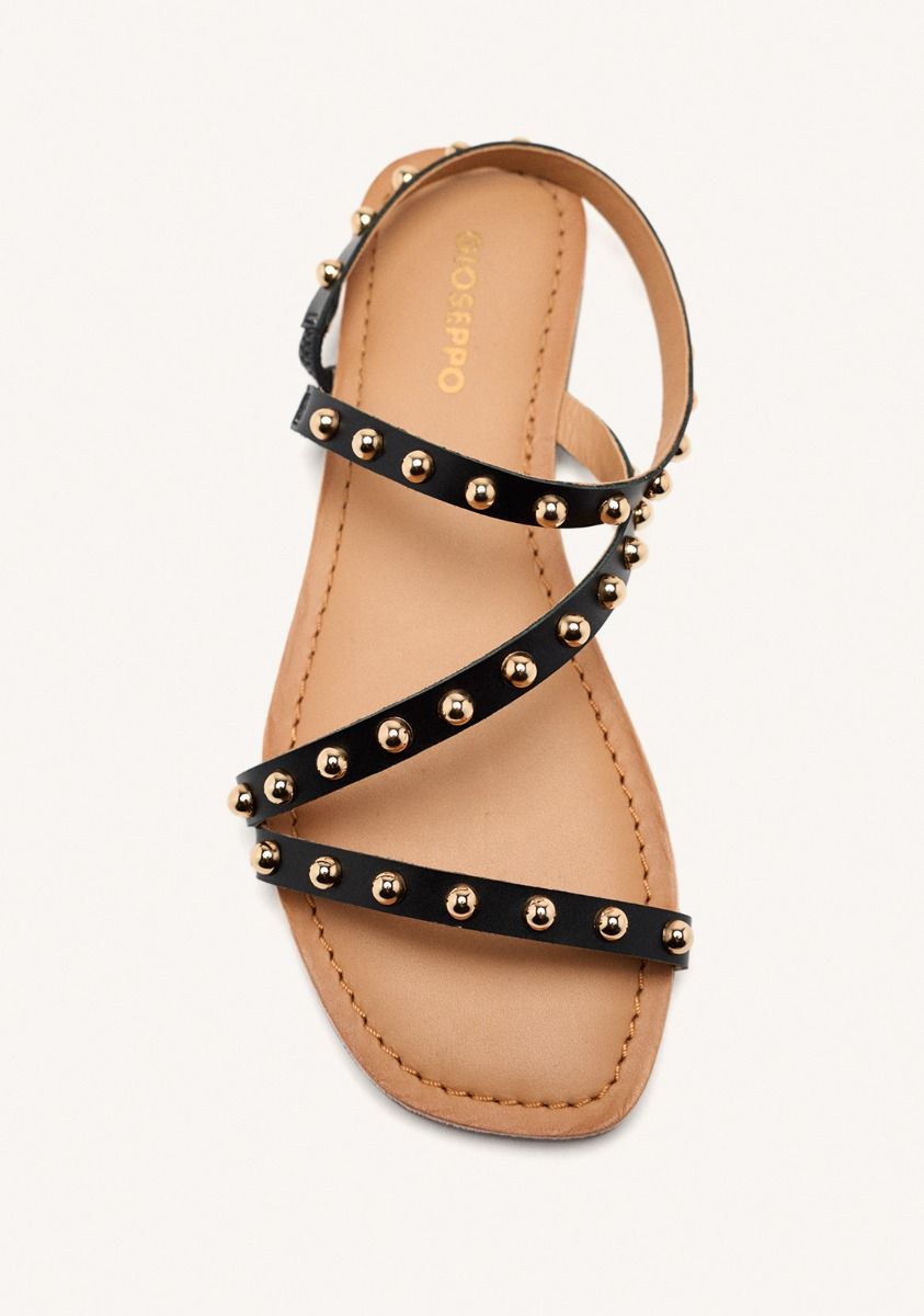 4302-sandalias-piel-tachas-necedah-negro-1.jpg