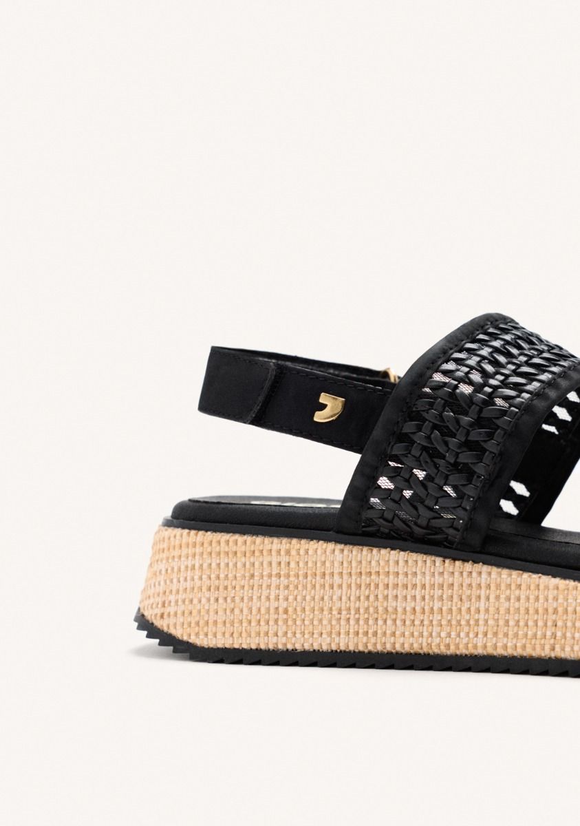 4729-sandalias-trenzado-cu-a-cloverland-negro-1.jpg