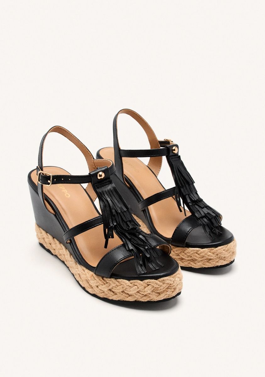 4809-sandalias-cu-a-piel-flecos-elderon-negro-1.jpg