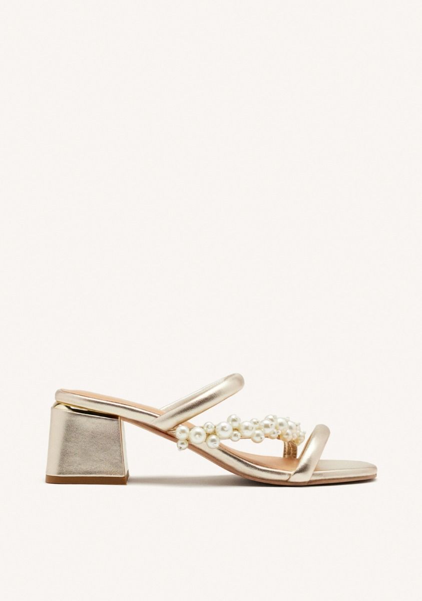 SANDALIAS PERLAS PIEL CHILMARK - PLATINO