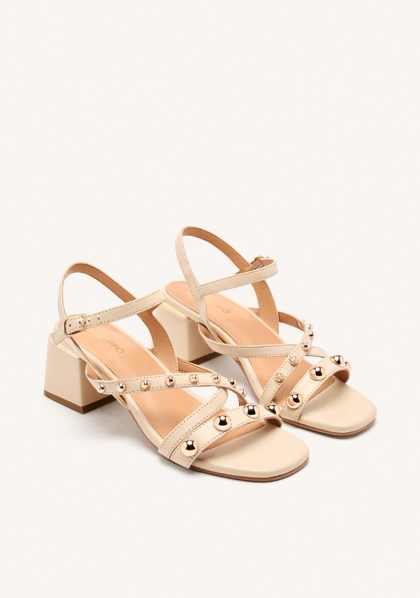 4890-sandalias-tachas-piel-abington-off-white-1.jpg