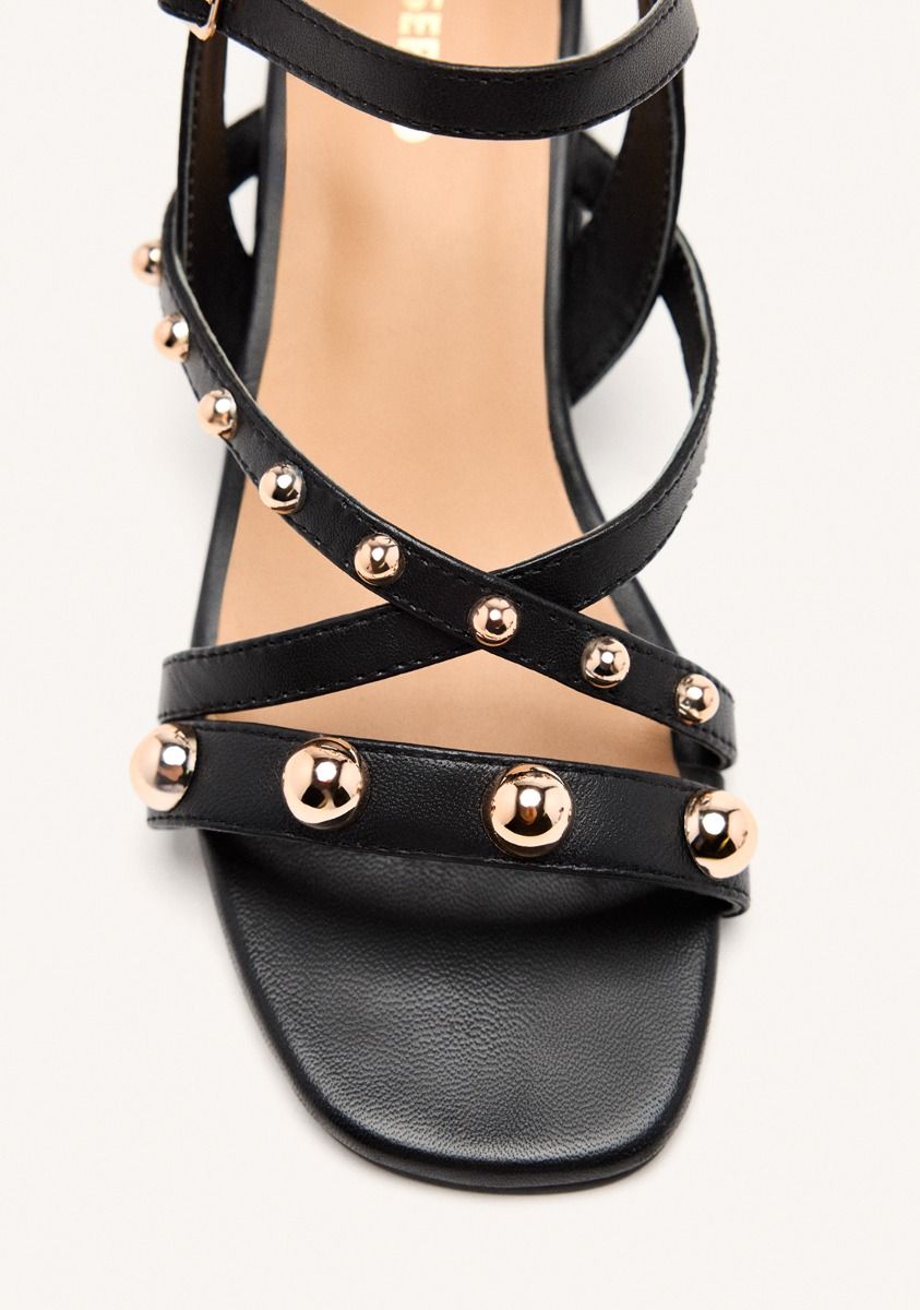 4898-sandalias-tachas-piel-abington-negro-1.jpg