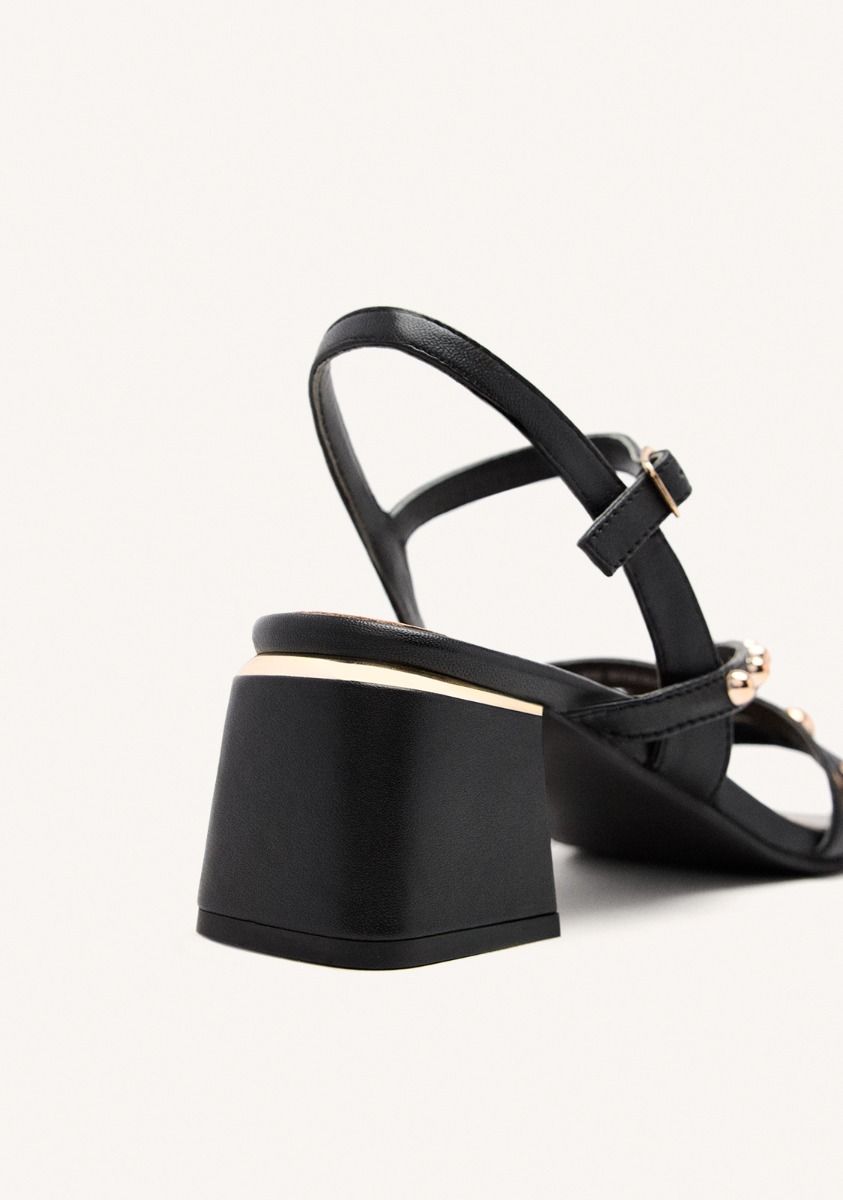 4898-sandalias-tachas-piel-abington-negro-1.jpg