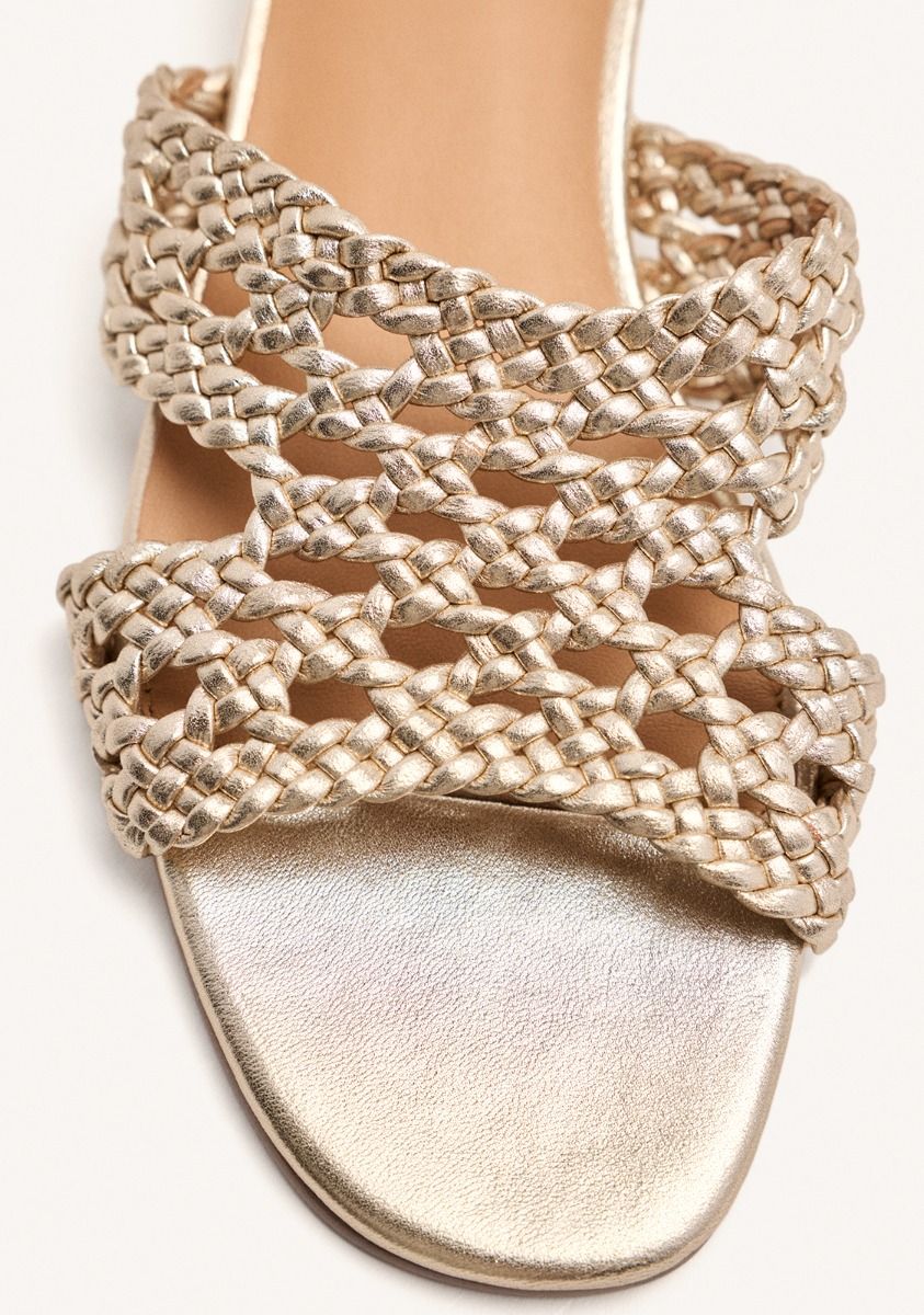 4939-sandalias-mules-piel-trenzada-linn-platino-1.jpg