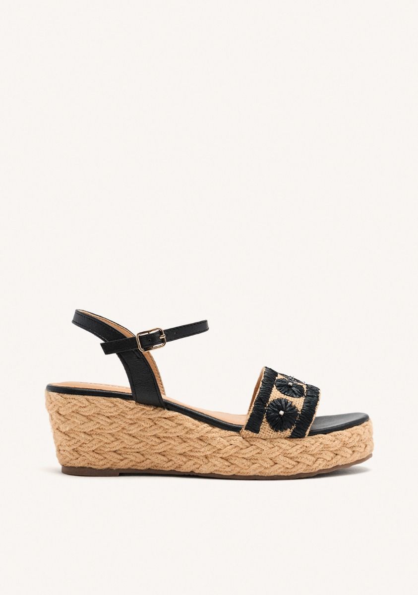 SANDALIAS BORDADO PIEL Y CUÃA RAFIA CANDIA - NEGRO