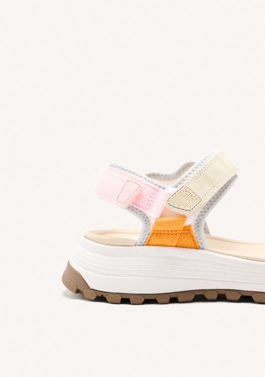 5197-sandalias-deportivas-plataforma-montville-off-white-1.jpg