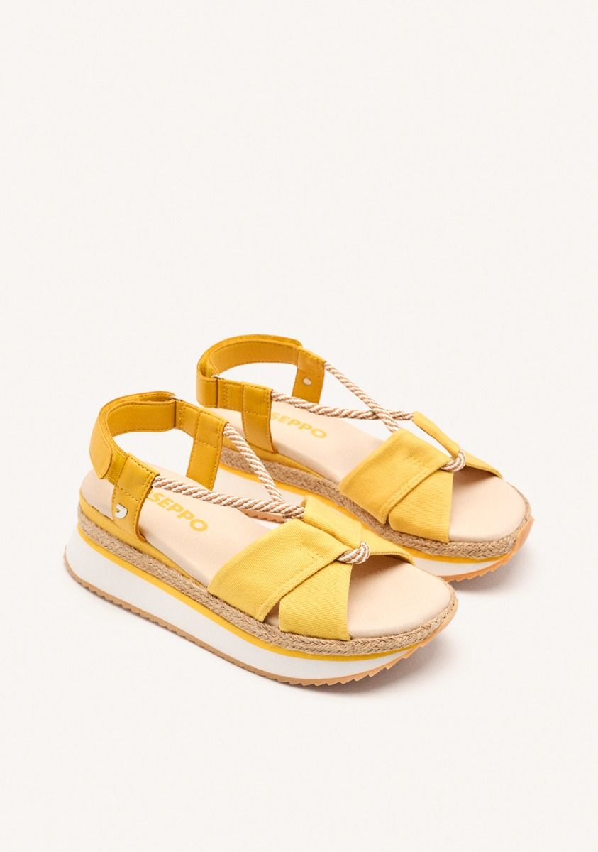 5246-sandalias-deportivas-plataforma-rafia-ironton-mostaza-1.jpg