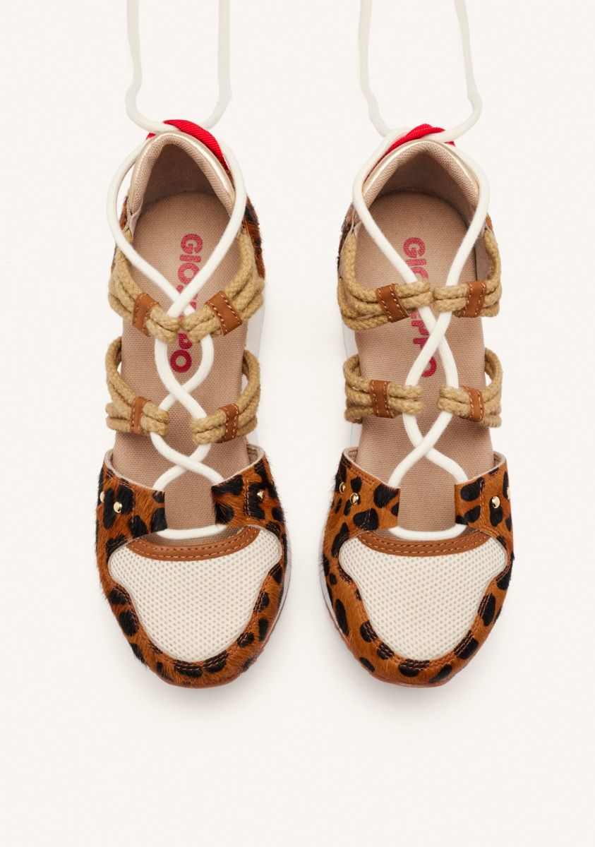 5270-zapatillas-abiertas-piel-leopardo-y-cu-a-rafia-kewaskum-leopardo-1.jpg