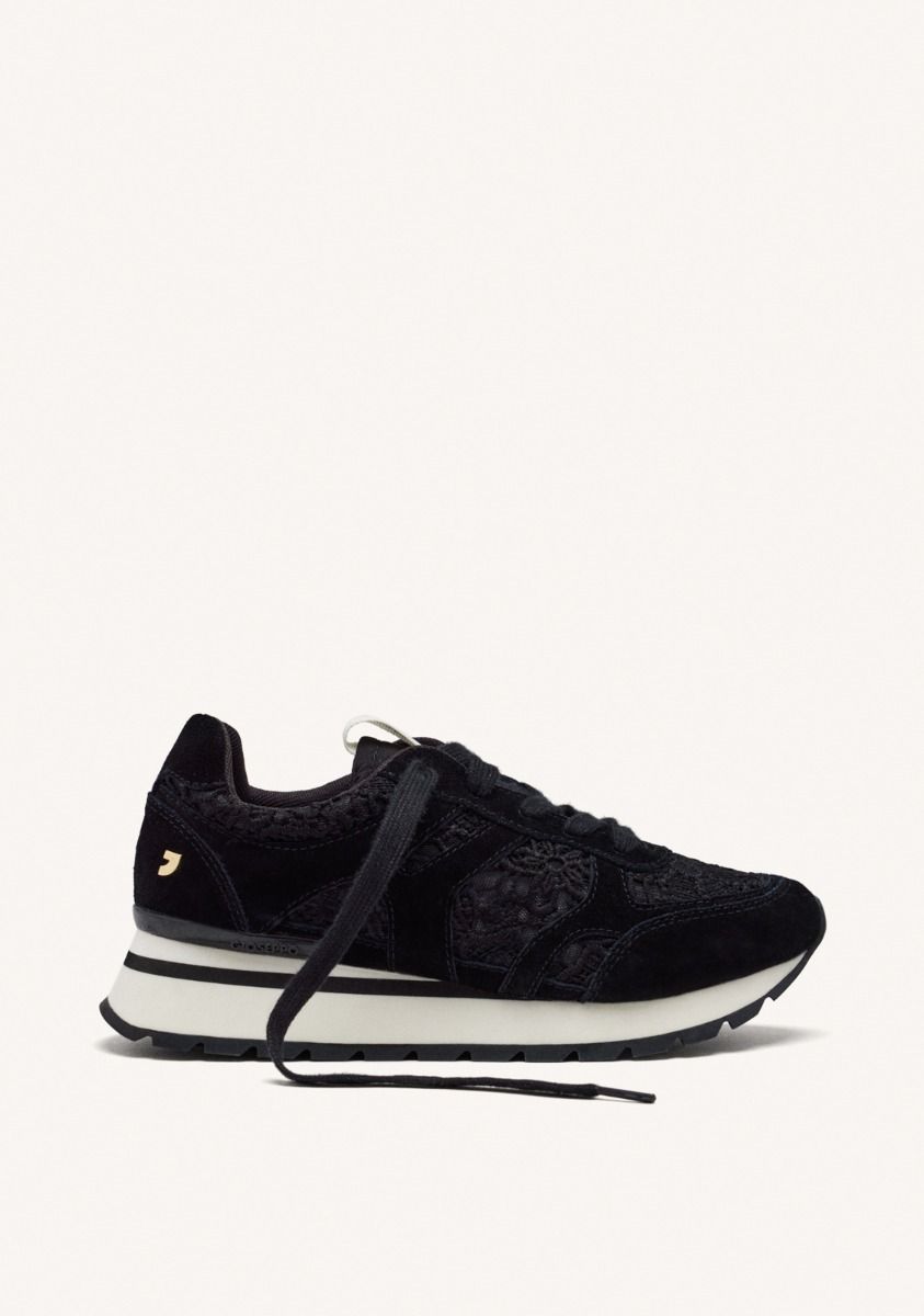 ZAPATILLAS CUÃA PIEL Y ENCAJE BEETOWN - NEGRO 1 5736-zapatillas-cu-a-piel-y-encaje-beetown-negro-1.jpg