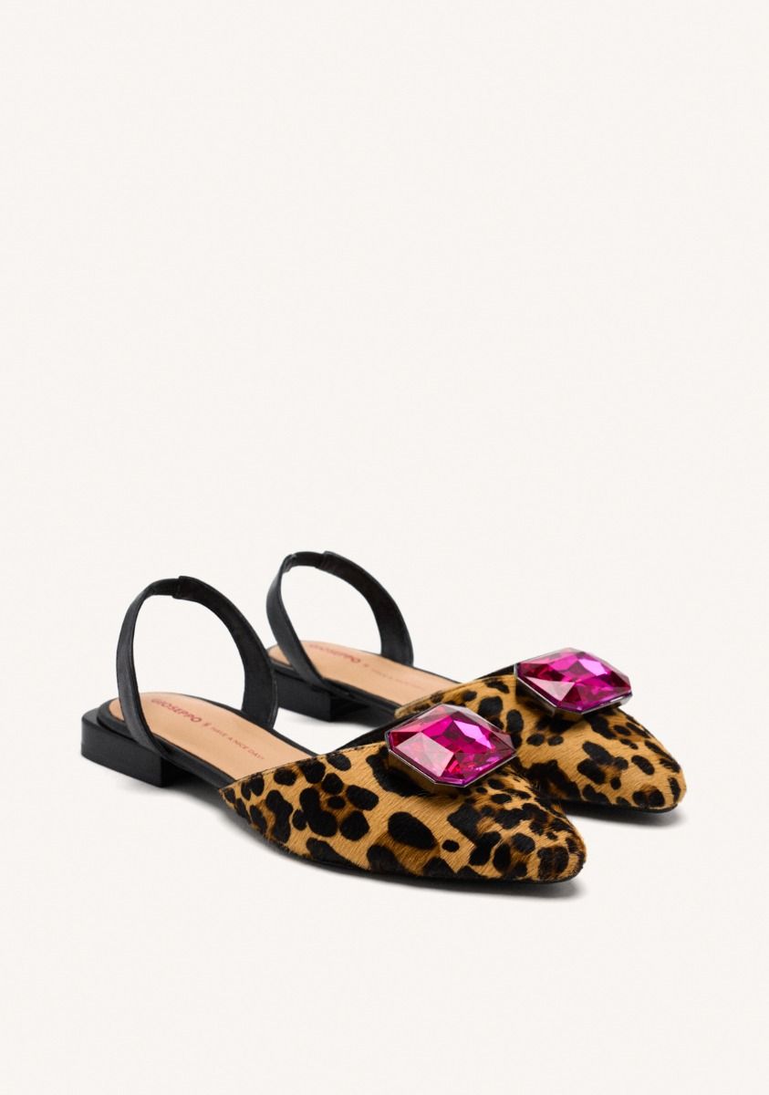5807-mules-piel-leopardo-hughes-leopardo-1.jpg