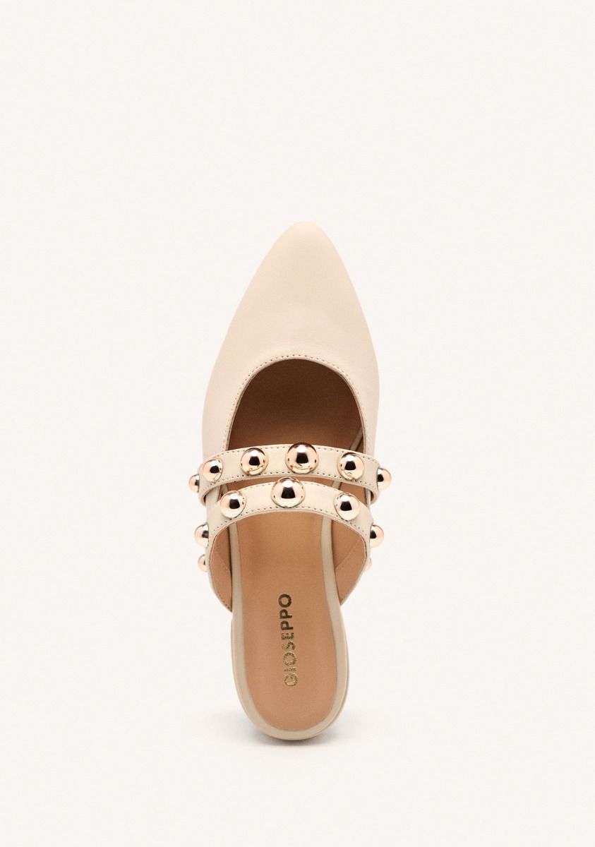 6055-mules-piel-tachas-ahnapee-off-white-1.jpg