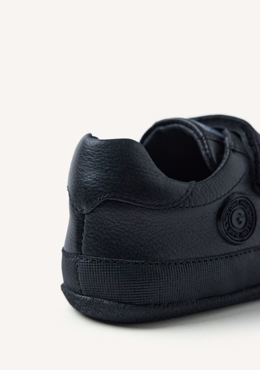 637-gioseppo-barefoot-zapatillas-colegiales-piel-clifford-negro-1.jpg