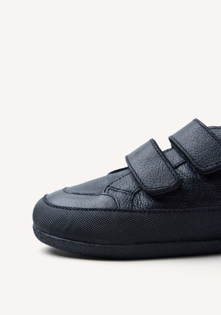 637-gioseppo-barefoot-zapatillas-colegiales-piel-clifford-negro-1.jpg