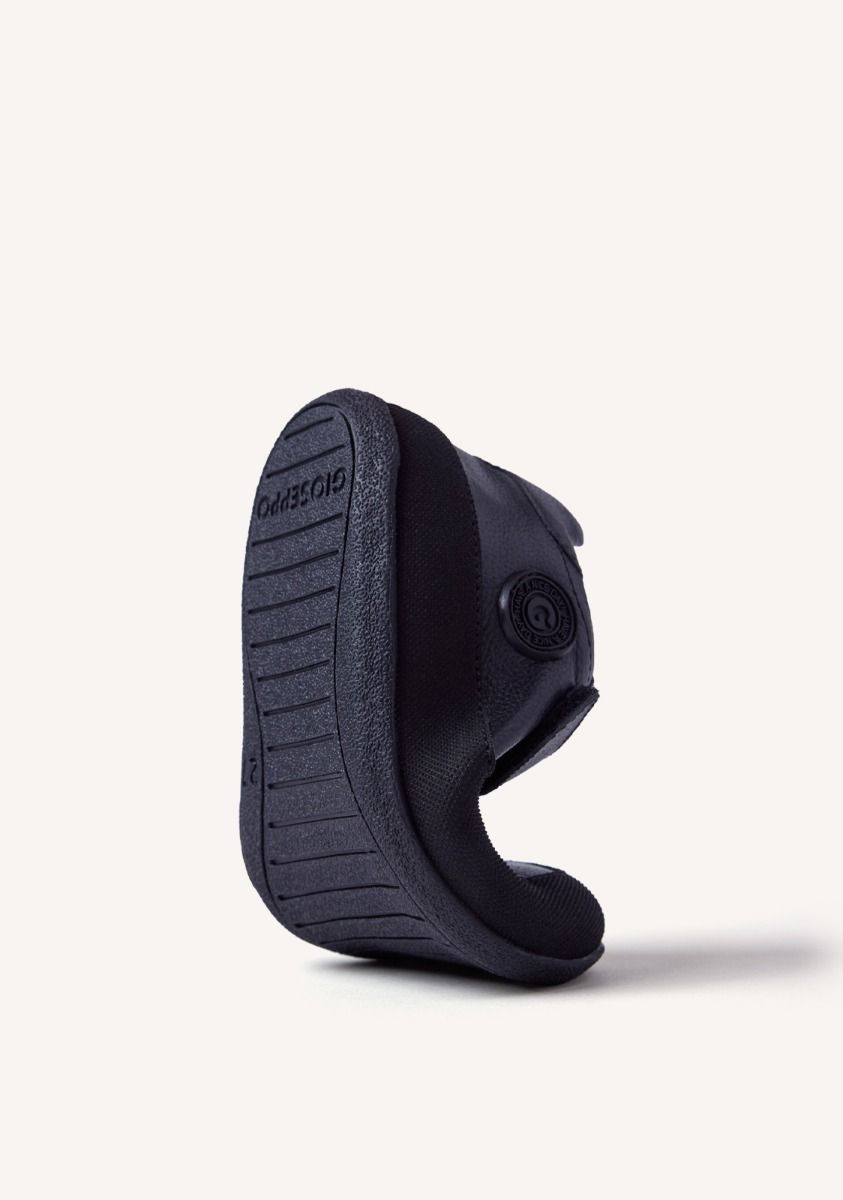 637-gioseppo-barefoot-zapatillas-colegiales-piel-clifford-negro-1.jpg