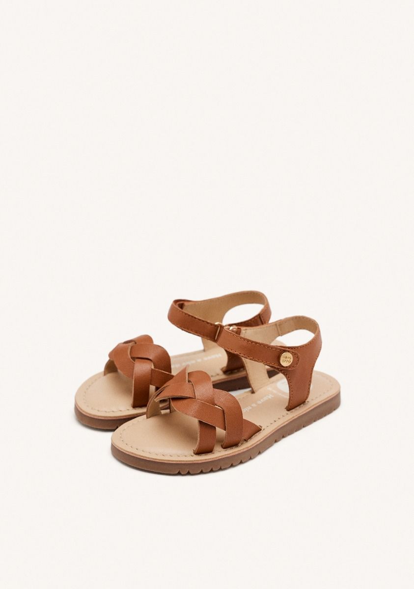 7412-sandalias-piel-trenzada-rowley-cuero-1.jpg