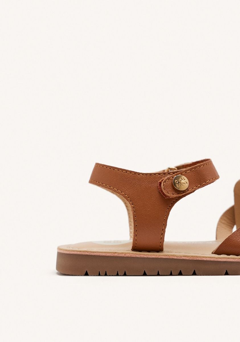 7412-sandalias-piel-trenzada-rowley-cuero-1.jpg