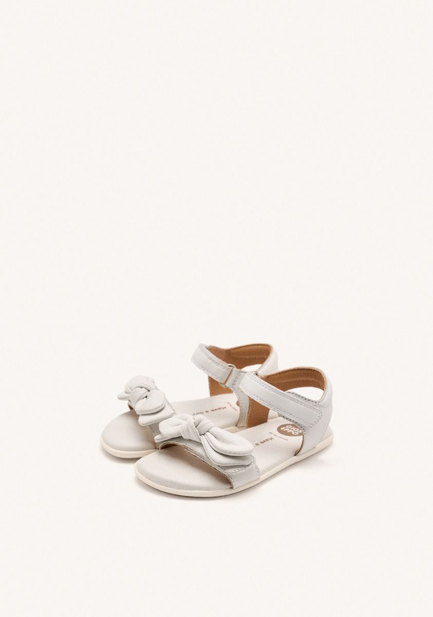 7763-gioseppo-barefoot-sandalias-flores-piel-berkley-blanco-1.jpg