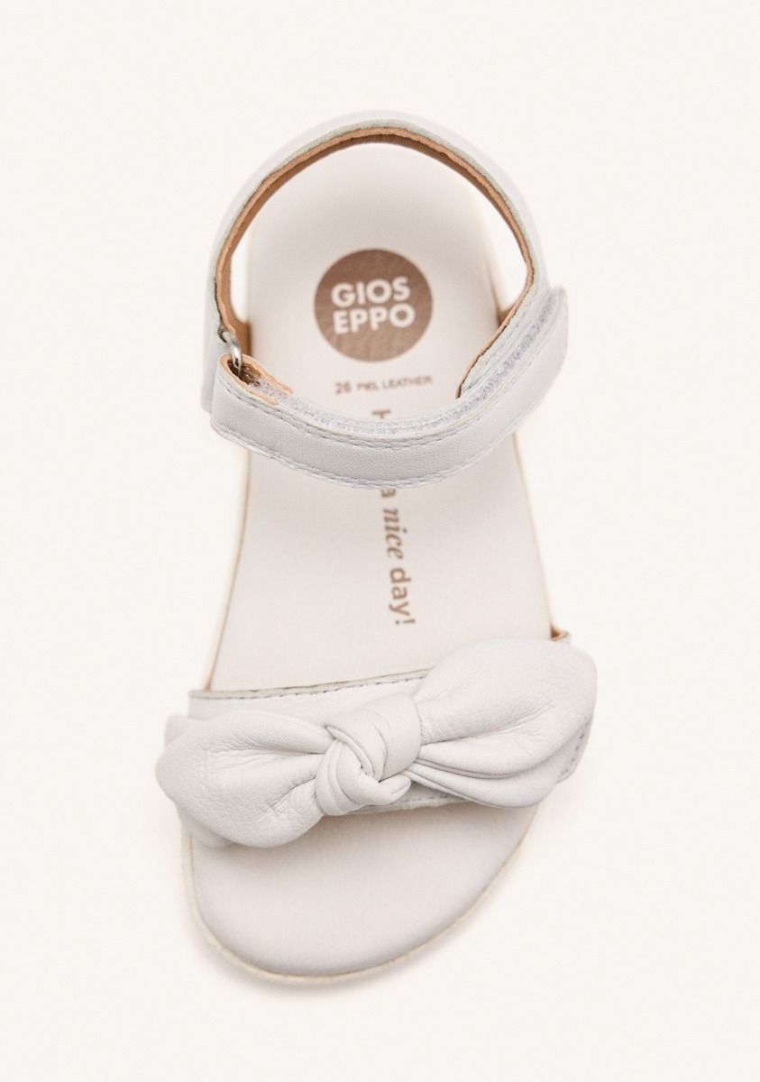 7763-gioseppo-barefoot-sandalias-flores-piel-berkley-blanco-1.jpg