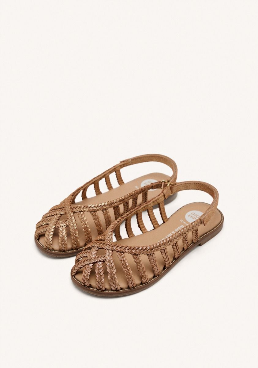 7995-sandalias-cerradas-piel-trenzada-simsbury-cuero-1.jpg