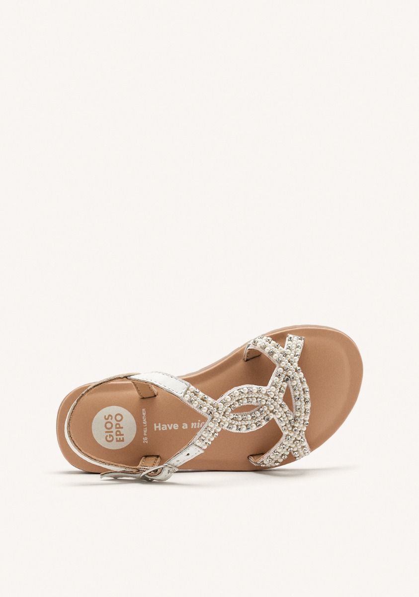 8097-sandalias-brillo-piel-komensky-blanco-1.jpg
