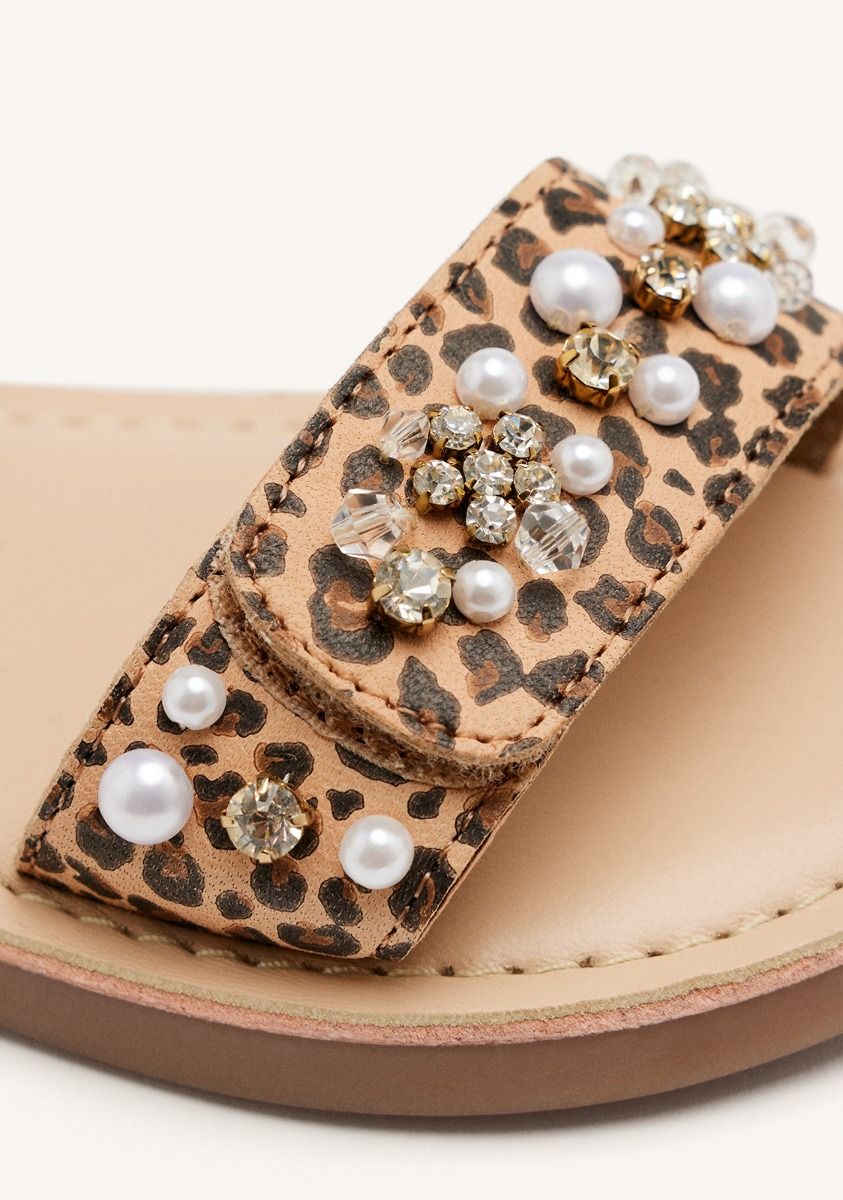 8133-sandalias-leopardo-piel-bridgton-leopardo-1.jpg
